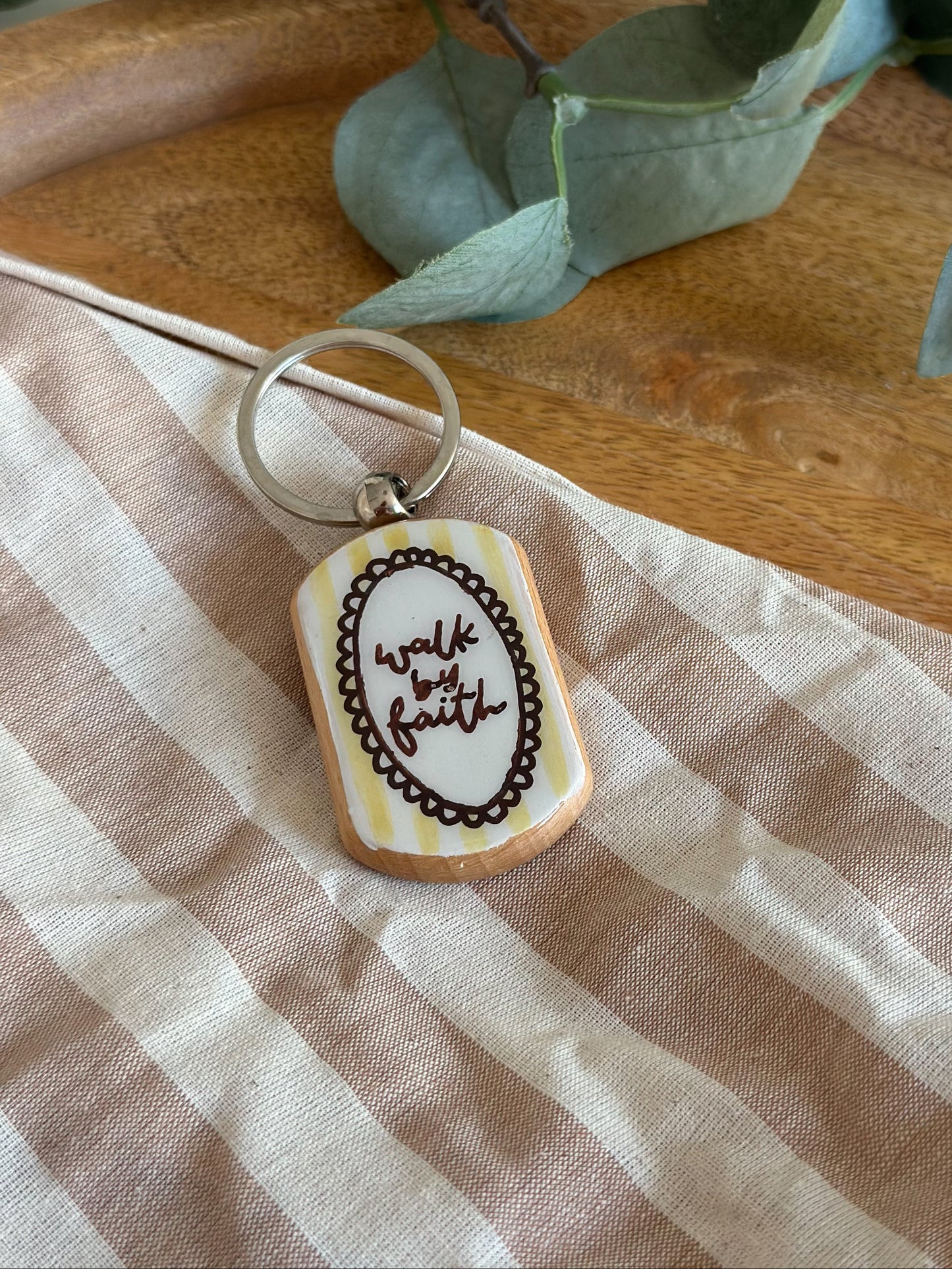 Walk by faith - Keyring