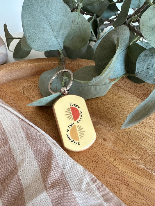 every sunset has a sunrise - Keyring
